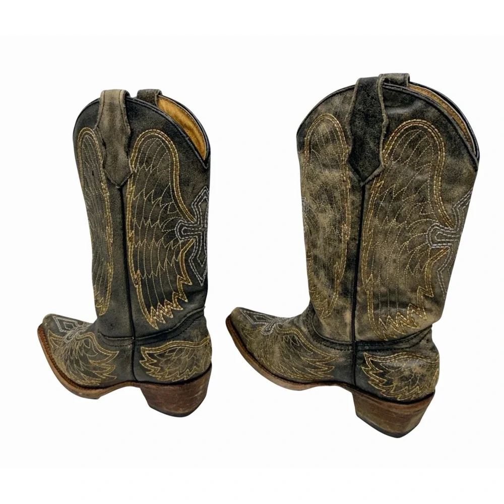 Corral Teen A1029 Youth 2.5T Distressed Black Leather Wings Cross Snip Toe Boots